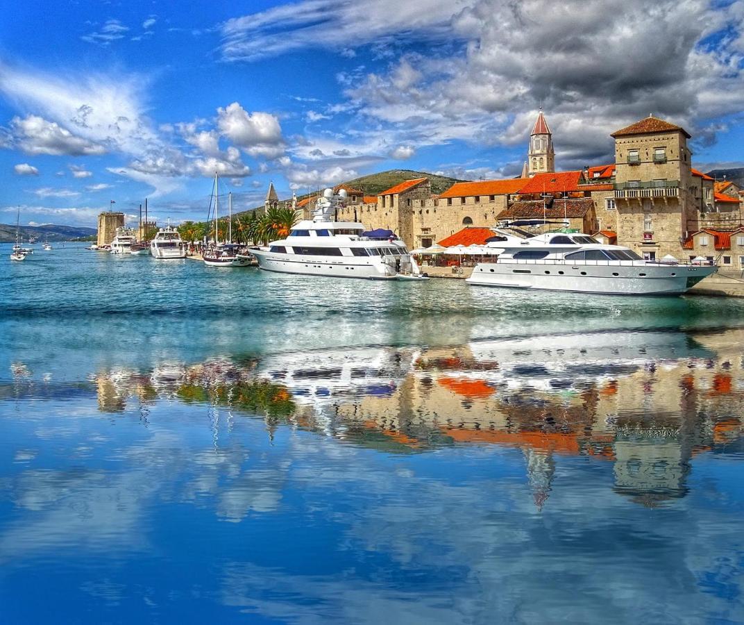 Apartments Filipo Trogir Exterior photo
