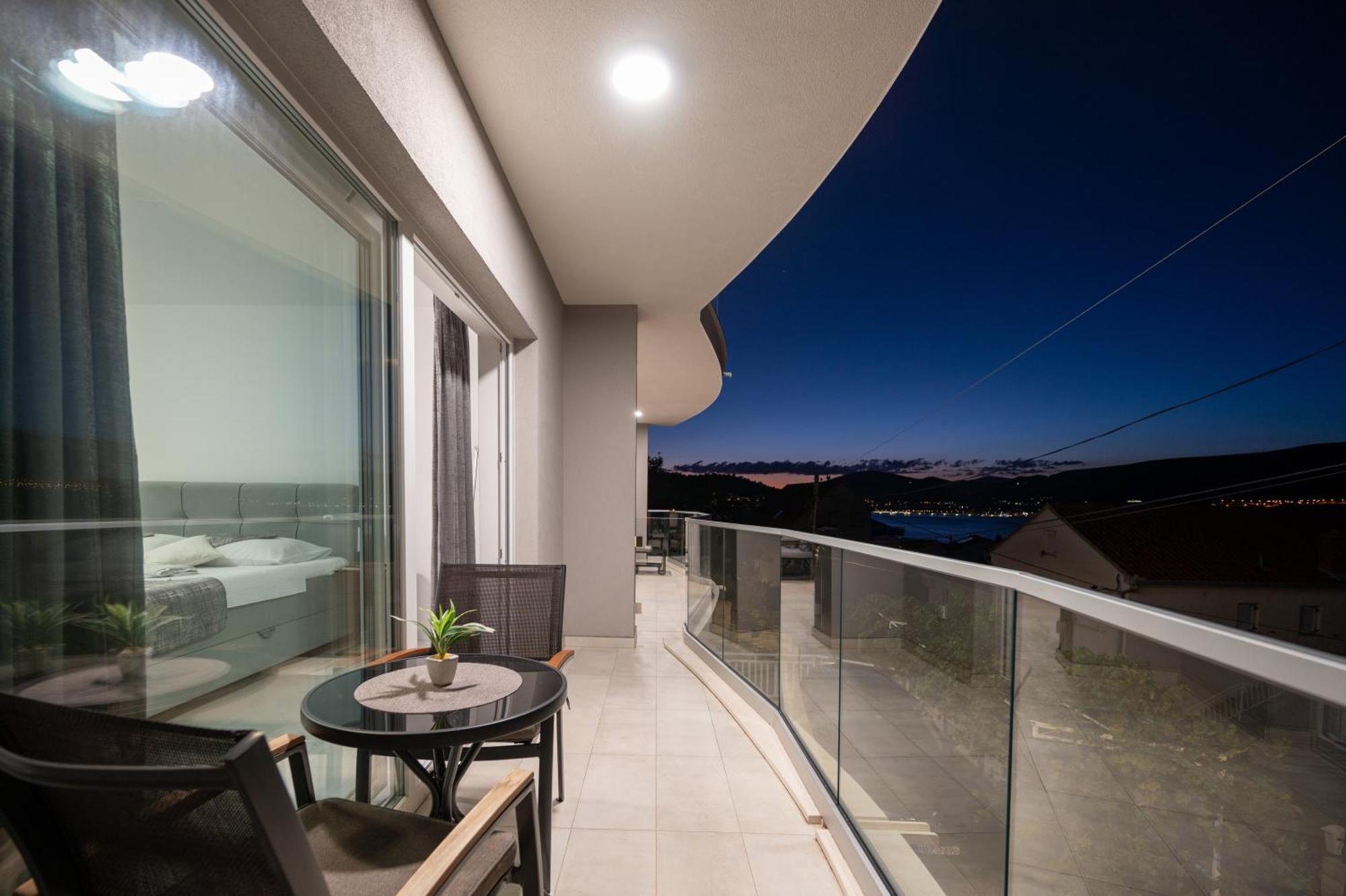 Apartments Filipo Trogir Exterior photo