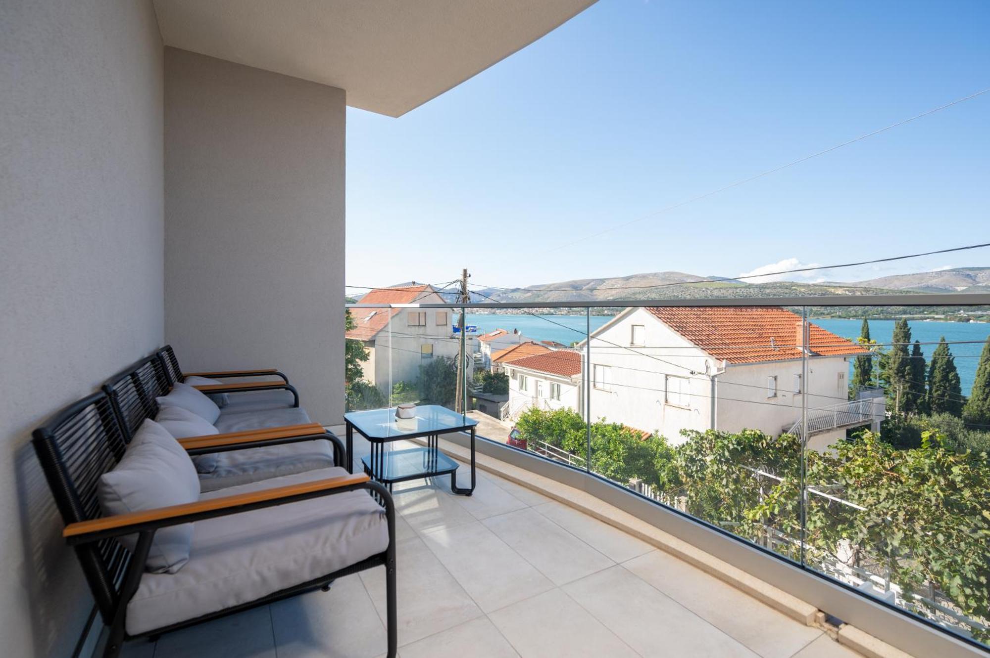 Apartments Filipo Trogir Exterior photo