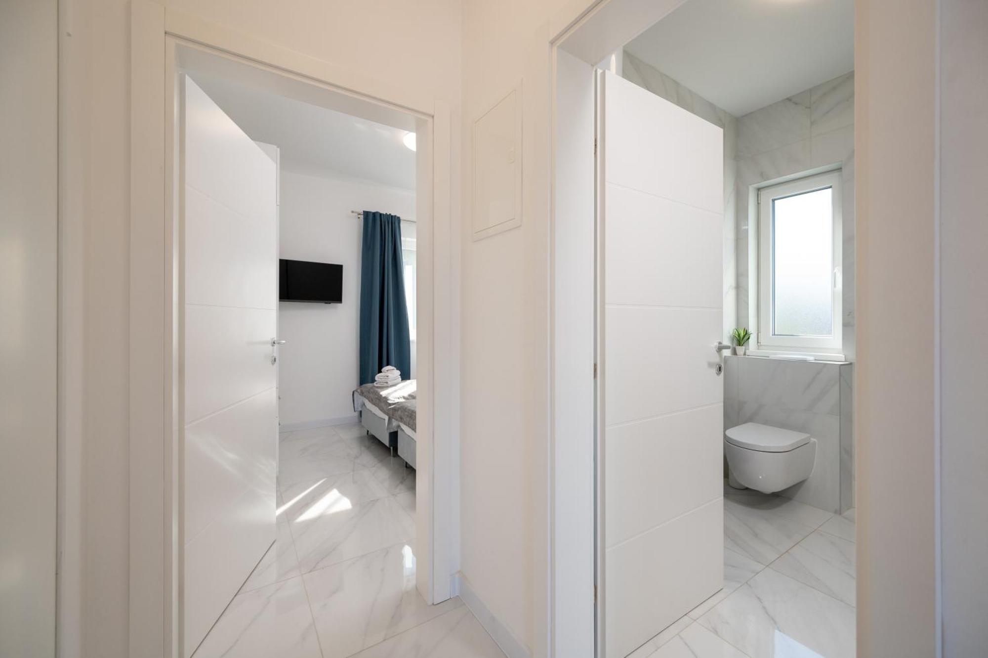 Apartments Filipo Trogir Exterior photo