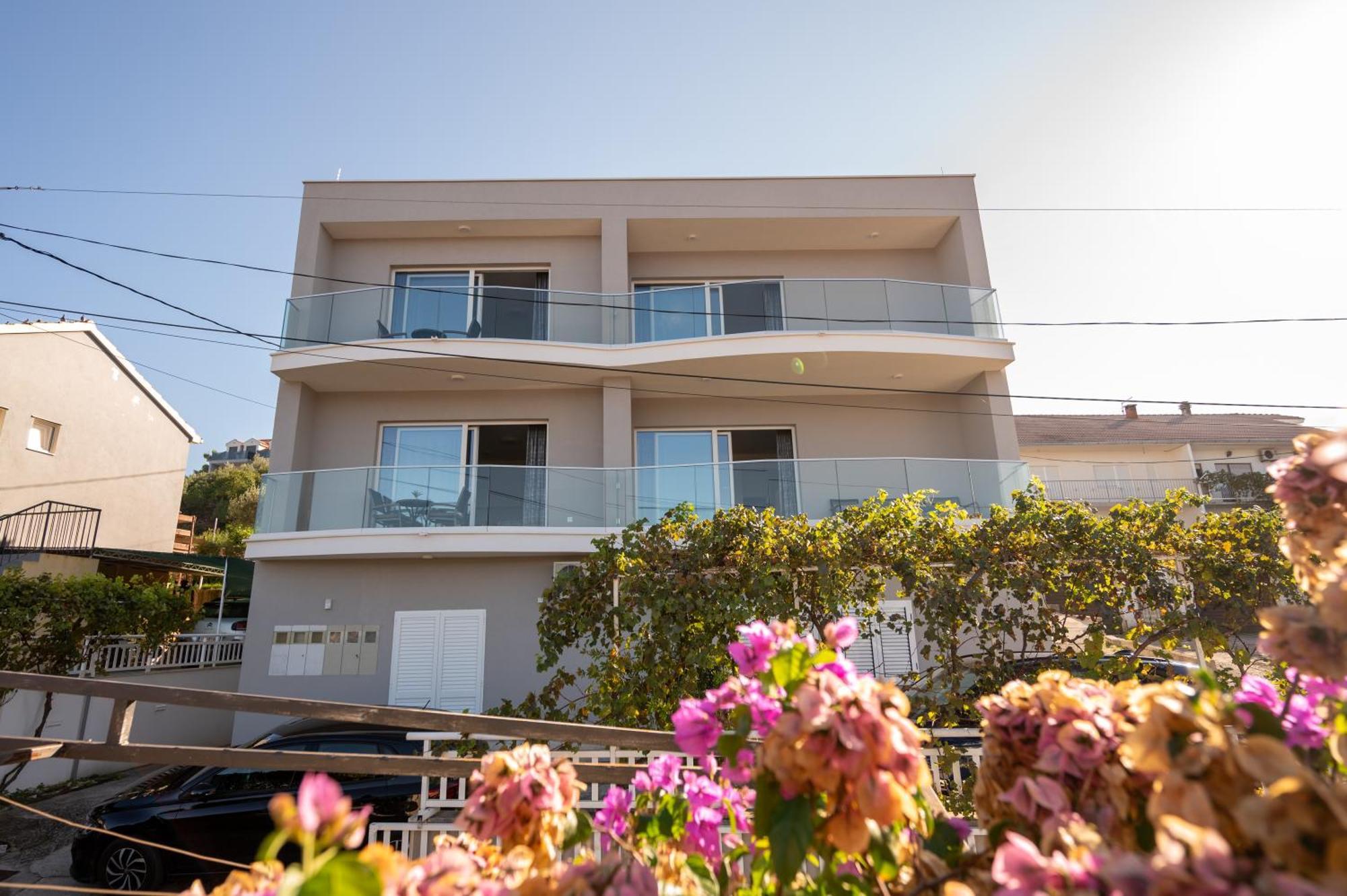 Apartments Filipo Trogir Exterior photo